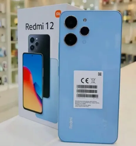 Xiaomi Redmi 12 128 GB 4 ram azul