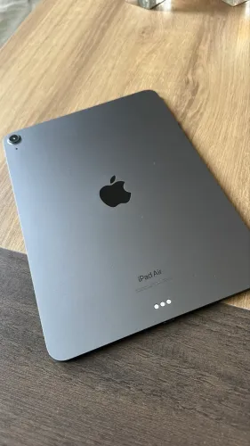 iPad Air 5ª geração 64GB