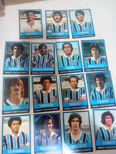 15 cards antigos de jogadores do Grêmio lendas
