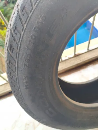 Usado 265/65/17