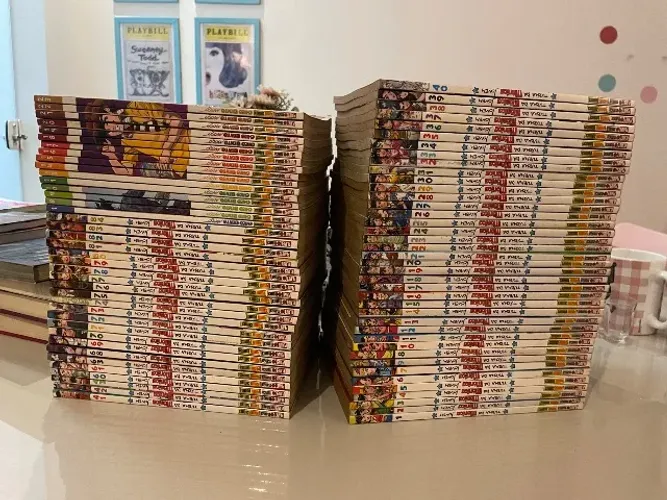 Vende-se livros e gibis diversos turma da mônica jovem box livros