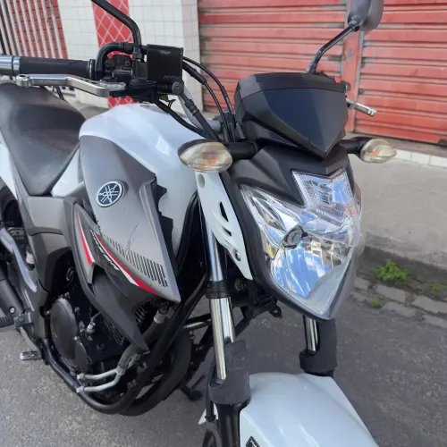 Vendo Fazer 250 Flex 2017