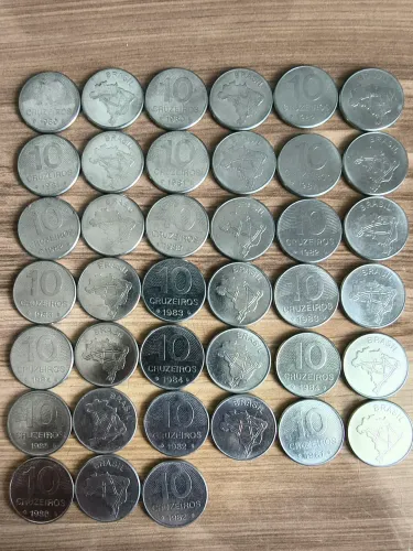 Moedas 10 cruzeiros 1980 a 1986