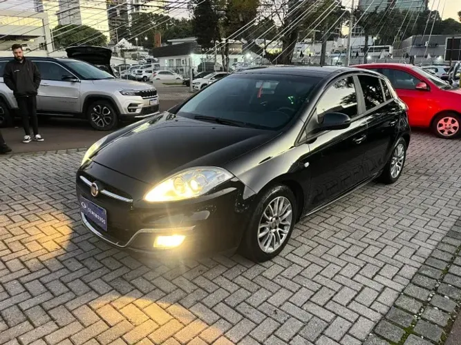 Fiat Bravo Essence 1.8 Flex 16V 5P 2016
