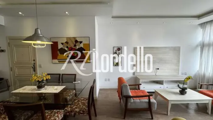 Apartamento para alugar de 2 quartos na Rua Cinco de Julho em Copacabana no Posto 4