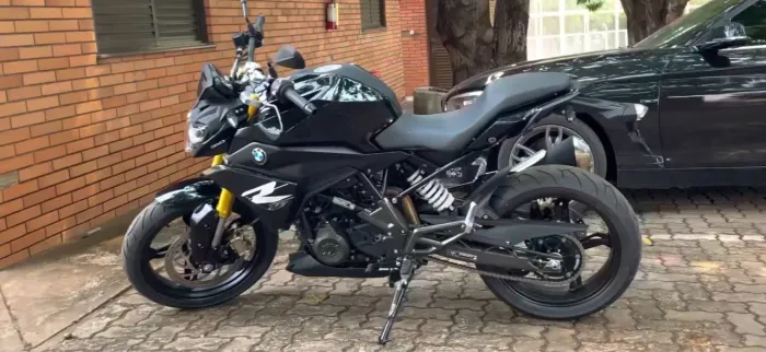 BMW GS310 nova - Capacete novo de brinde