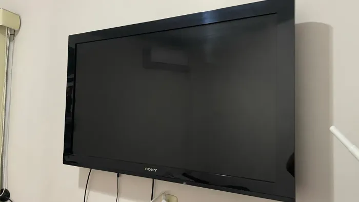 Tv 40 polegadas com defeito