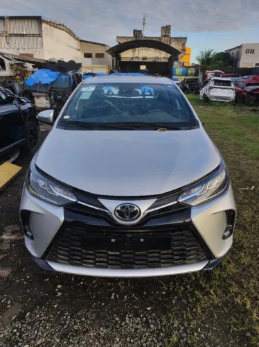 CAPÔ PARACHOQUE PAR DE FARÓIS FULL LED TOYOTA YARIS 2024 FRENTÃO COMPLETO