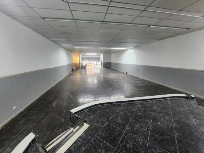 Galpão para alugar, 350 m² por R$ 17.570,00/mês - Parque das Américas - Mauá/SP