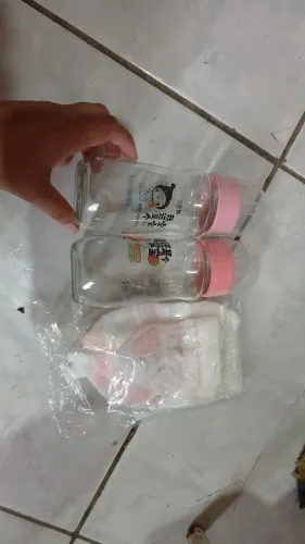 Mamadeira de vidro coisa boa toquinha e luva de bebe