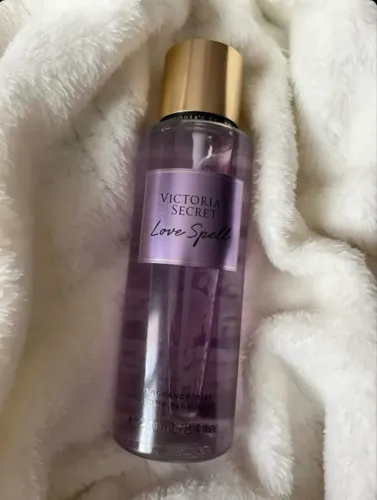 BODY SPLASH VICTORIA'S SECRET LOVE SPELL 