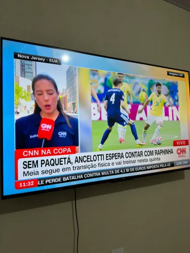 TV TCL 50 polegadas - 1500$