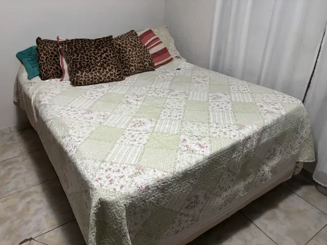CAMA DE CASAL 300$
