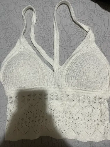 cropped tricot branco aberto nas costas com bojo
