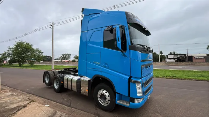 FH500 6x2 Globetrotter ano 2021