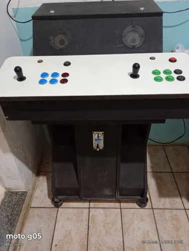 Vendo máquina de fliperama