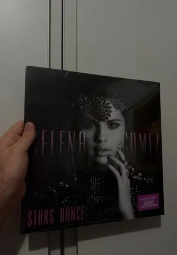 LP VINIL STARS DANCE SELENA GOMEZ (LACRADO)
