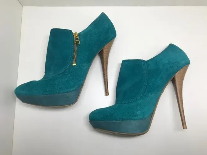 ? Bota de Camurça Lilly's Closet Verde Água - Nunca Usada ?