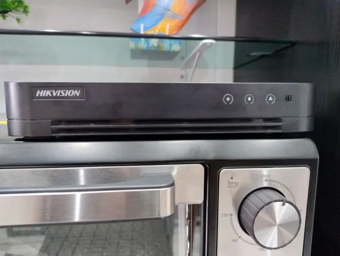 DVR HIKIVISION - SÉRIE 7200 HD - 16 CANAIS