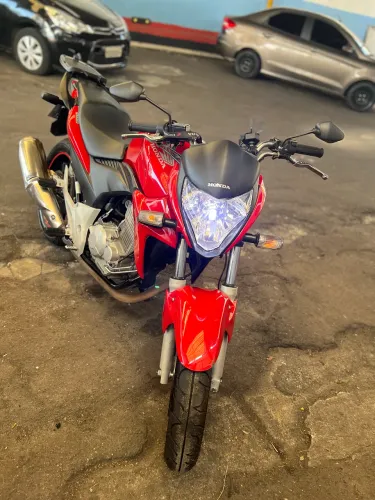 CB 300r