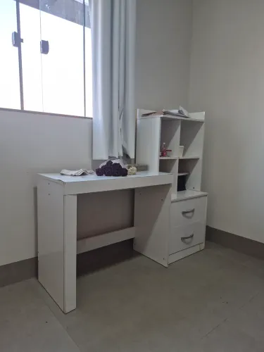 Escrivaninha multifuncional branca/mesa auxiliar