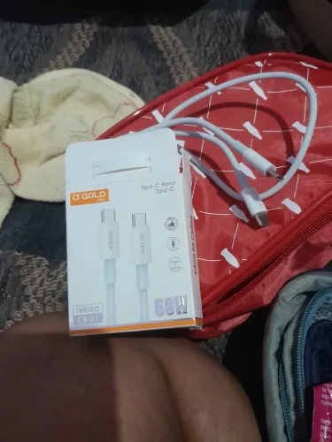 Cabo pra celulares iphone nunca foi usado