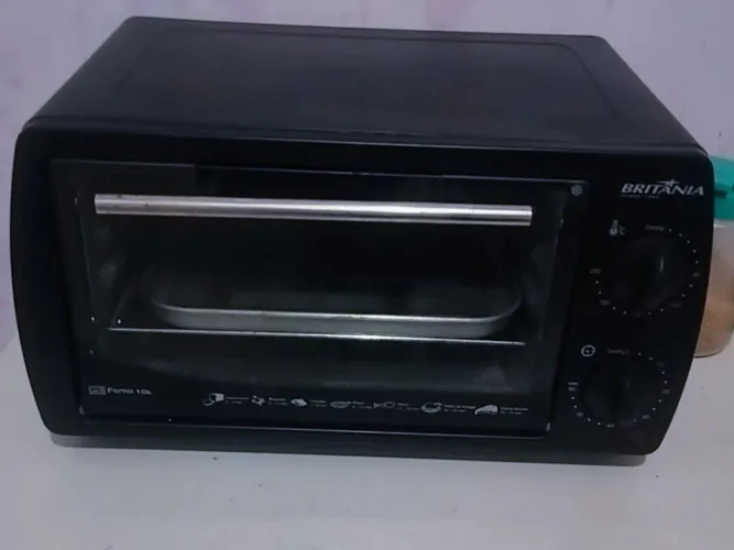 Mini forno elétrico 10L Britânia