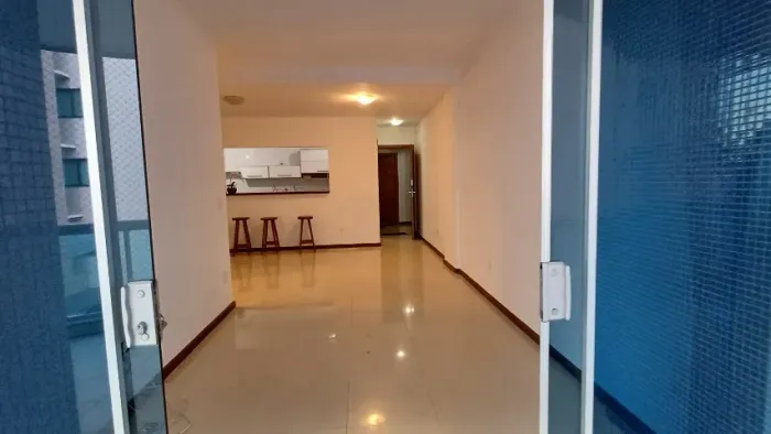 Passagem - Apartamento com elevador garagem e lazer completo