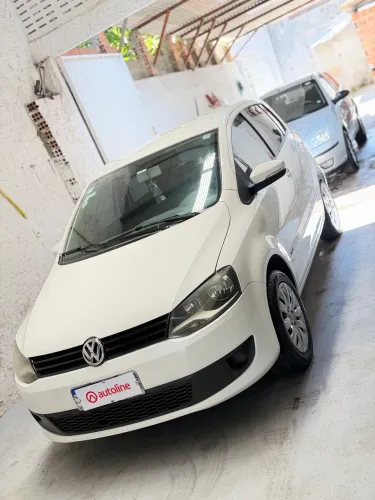 Volkswagen Fox 1.0 MI Total Flex 8V 5P 2014