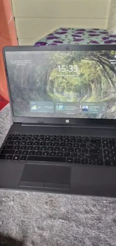 Vendo Notebook HP 250 G9 i5 novo