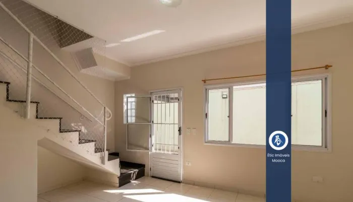 Casa em Condomínio para Venda e Locação - Conforto