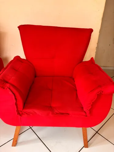2 poltronas vermelha
