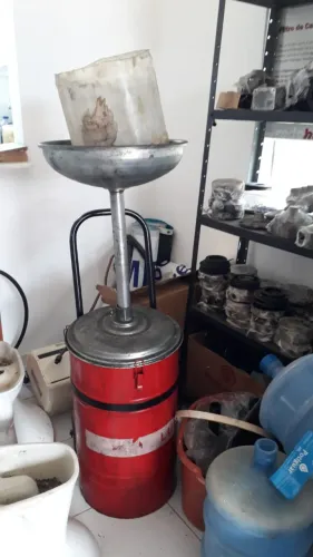 Coletor óleo para oficina