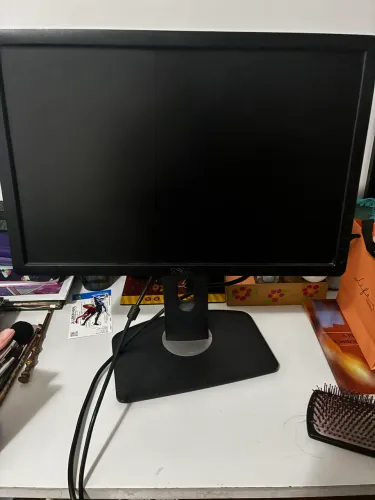 Monitor Dell 19" Ergonômico 