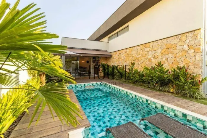Casa com 3 quartos à venda, 235 m² - Condomínio Alphaville Nova Esplanada - Votorantim/SP