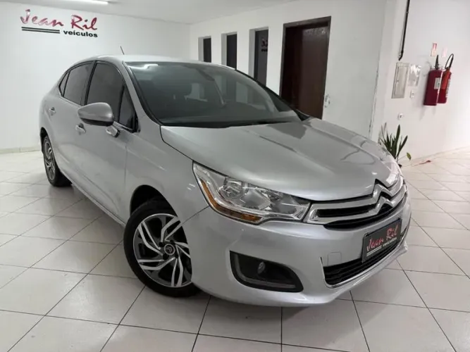 Citroen C4 Lounge Exclusive 1.6 Turbo 4P Aut. 2014