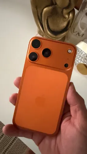 IPhone 11 128GB transformado 17 Pro Laranja 