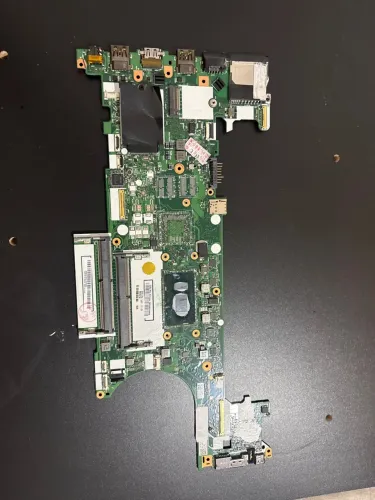 placa-mãe de notebook Lenovo ThinkPad T480 (modelo NM-B501)