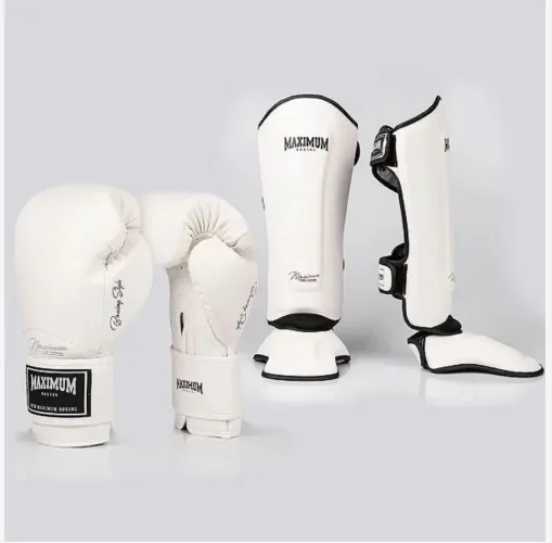 KIT MUAY THAI LUVA CLASSIC INICIANTE E CANELEIRA WHITE