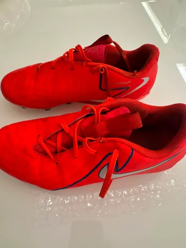 Chuteira Nike campo Haland Phanton tam 35,5