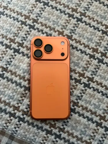 iPhone 17 pro 256 6 meses de uso!