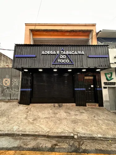 Fachada em telha galvanizada