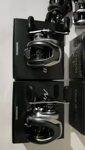Carretilha Shimano metanium HG (Esquerda)