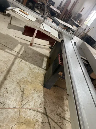 Máquina de precisão