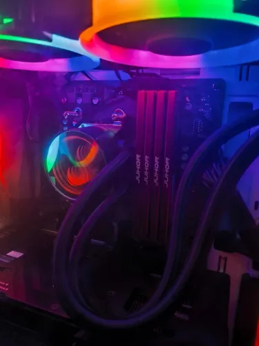 Troco Memória Ram 2x16GB (32GB) 3600 MHz, por placa mãe x570