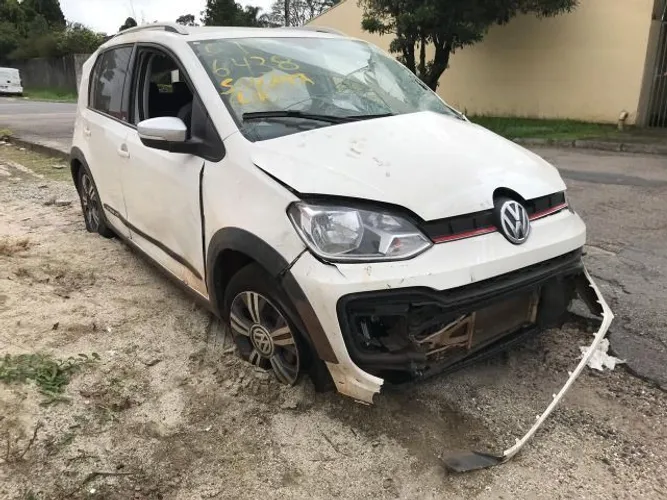 Sucata Up! Cross Flex 12V 1.0 2017/2018, para retirada de peças