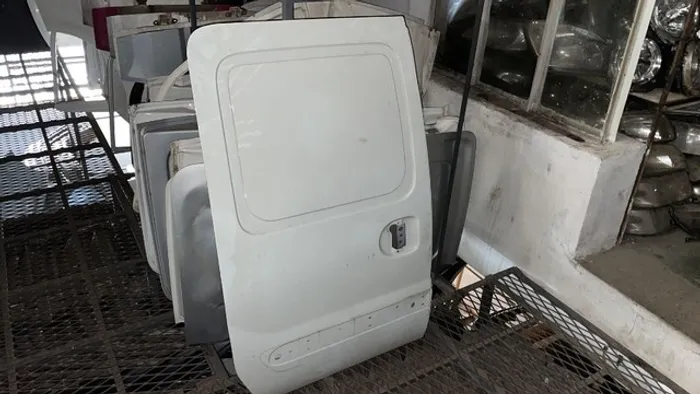 Porta Lateral Kangoo  Fechada