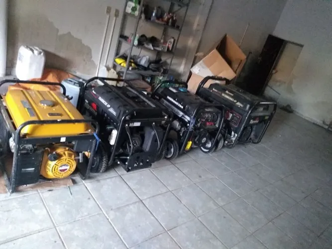 Venda e aluguel de Geradores de 13, 11 e 6,5 kvas