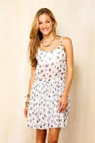 Vestido plissado Farm café em Paris