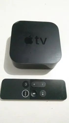 Apple TV 4K 1ª geração 2017 4K 32GB preto - Modelo A1842